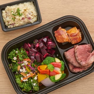 2 BBQ Meats, 2 Cold Dishes & 2 Hot Dishes